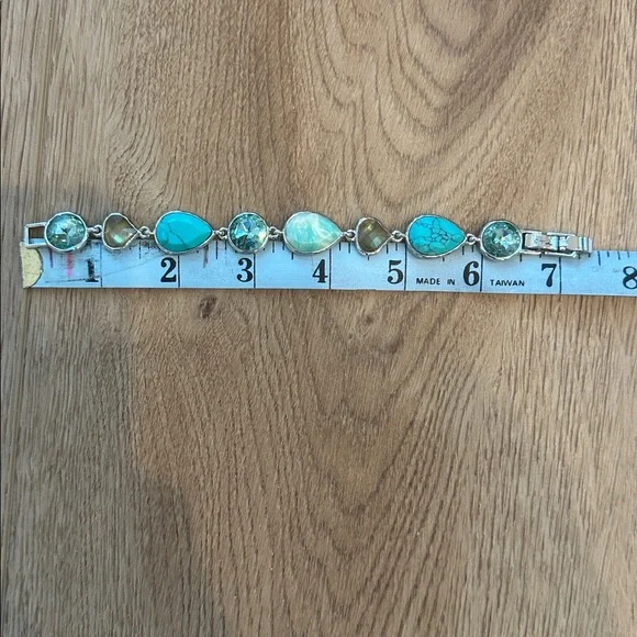 Chloe + Isabel turquoise bracelet - Picture 3 of 3
